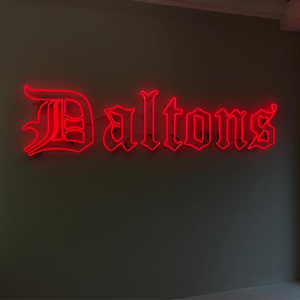 Logo in neon - lichtreclame Daltons Barbershop - portfolio
